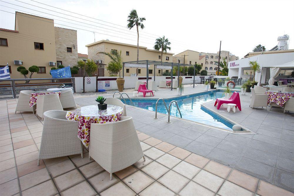 The Palms Hotel Apartments Лимасол Экстерьер фото