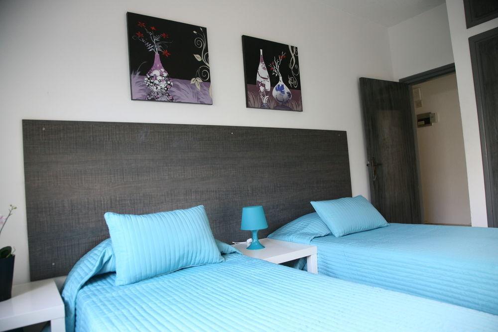 The Palms Hotel Apartments Лимасол Экстерьер фото