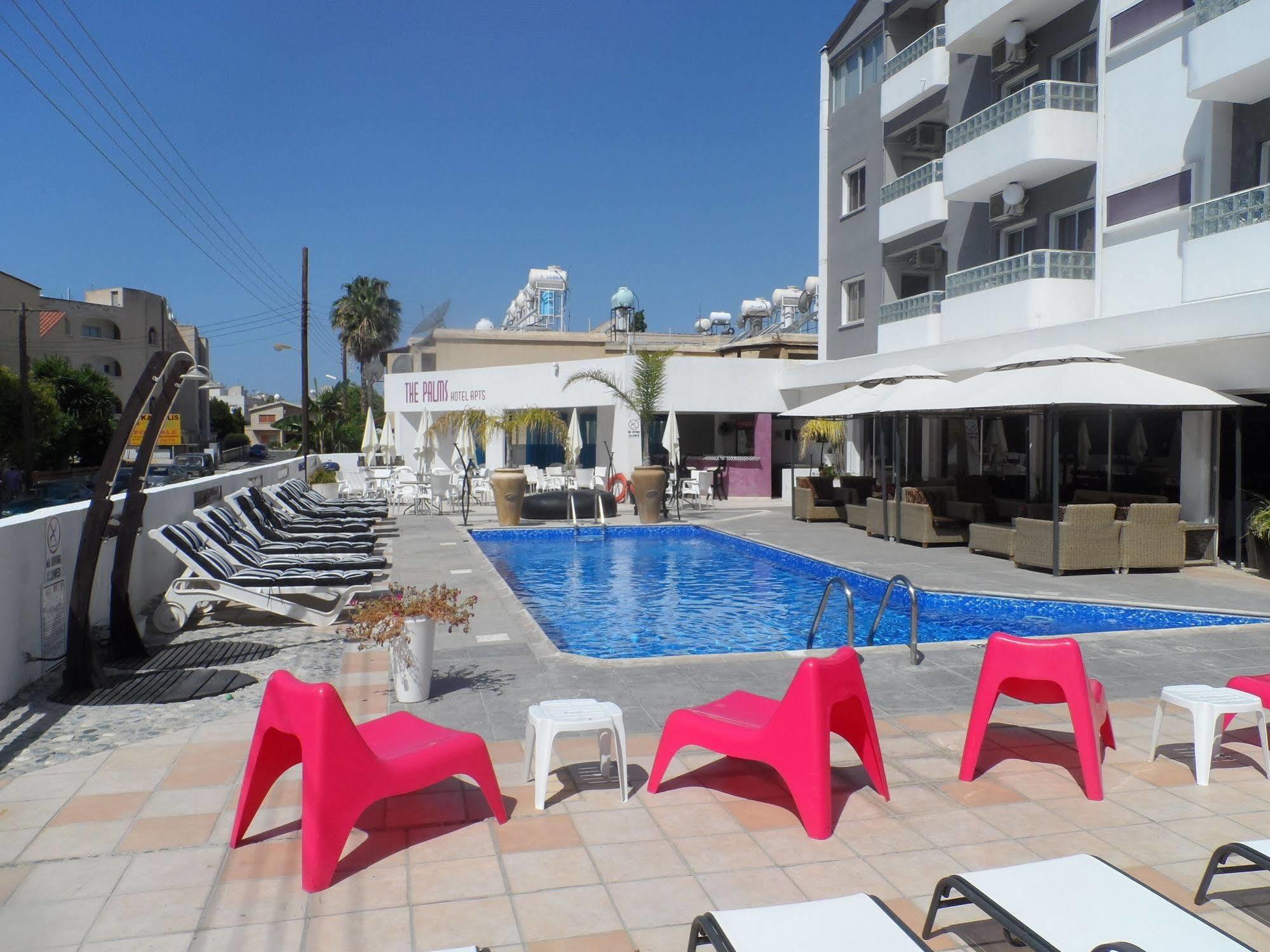 The Palms Hotel Apartments Лимасол Экстерьер фото
