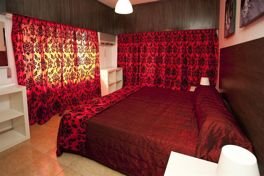 The Palms Hotel Apartments Лимасол Экстерьер фото
